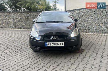 Хэтчбек Mitsubishi Colt 2005 в 