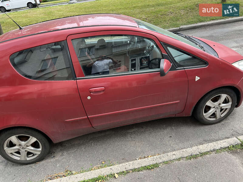 Хетчбек Mitsubishi Colt 2007 в Києві