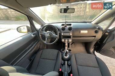 Хэтчбек Mitsubishi Colt 2008 в 