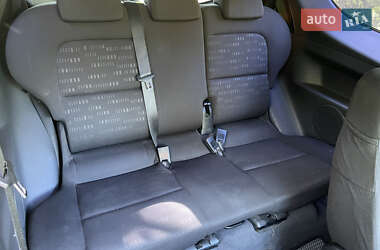 Хэтчбек Mitsubishi Colt 2006 в 