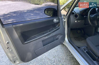 Хэтчбек Mitsubishi Colt 2006 в 