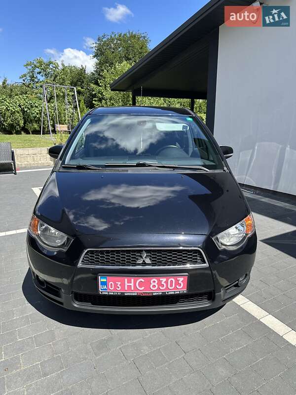 Хэтчбек Mitsubishi Colt 2013 в Черновцах