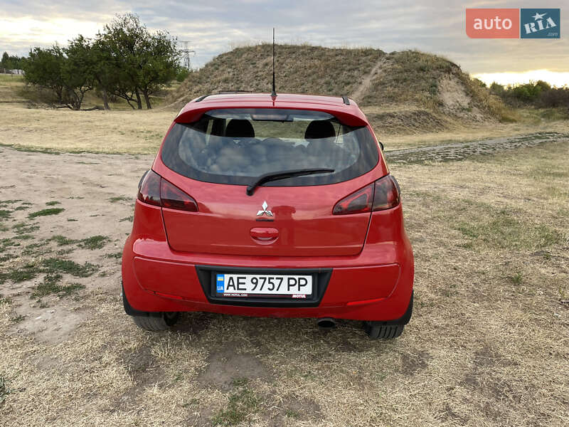Хэтчбек Mitsubishi Colt 2005 в Днепре фото 5 Хэтчбек Mitsubishi Colt 2005 в Днепре