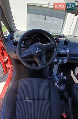 Хэтчбек Mitsubishi Colt 2008 в 