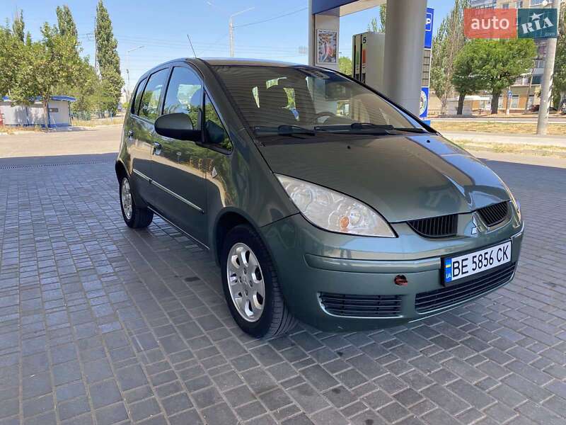 Хэтчбек Mitsubishi Colt 2006 в Николаеве