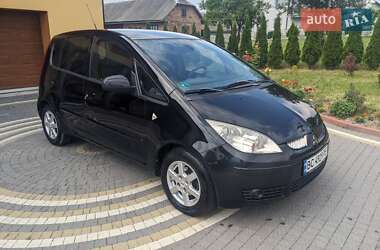 Хэтчбек Mitsubishi Colt 2007 в 