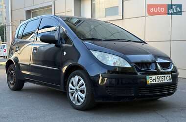 Хэтчбек Mitsubishi Colt 2008 в 