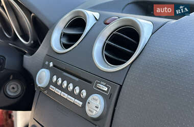 Хетчбек Mitsubishi Colt 2005 в 