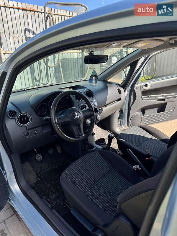 Хетчбек Mitsubishi Colt 2007 в Шостці фото 10 Хетчбек Mitsubishi Colt 2007 в Шостці