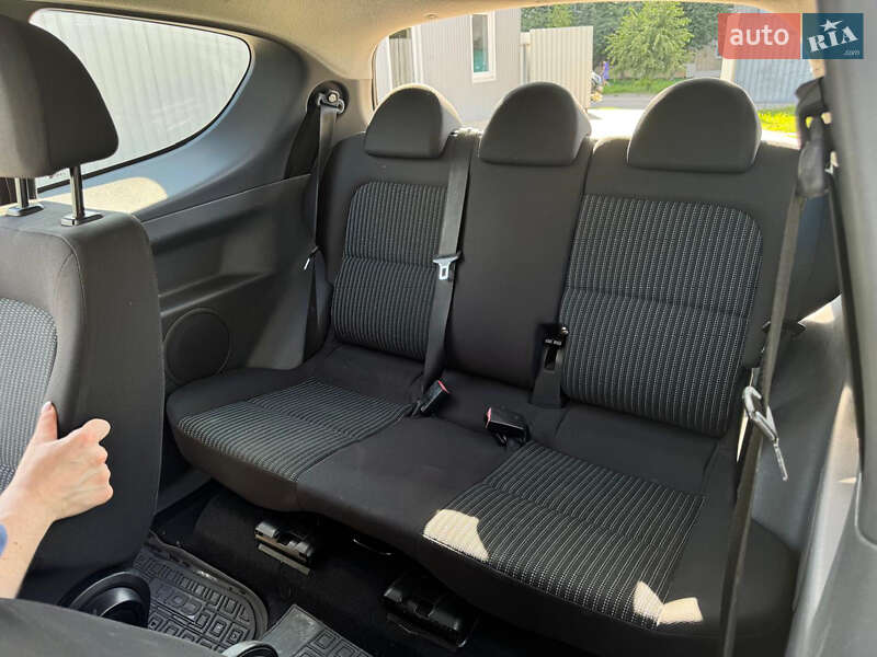 Хетчбек Mitsubishi Colt 2007 в Шостці фото 14 Хетчбек Mitsubishi Colt 2007 в Шостці