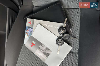 Хэтчбек Mitsubishi Colt 2009 в 