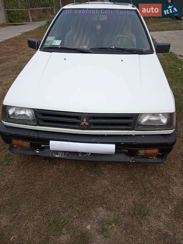 Хетчбек Mitsubishi Colt 1988 в Рівному