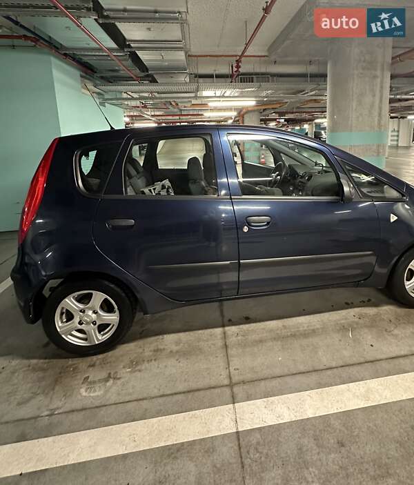 Хетчбек Mitsubishi Colt 2005 в Жмеринці
