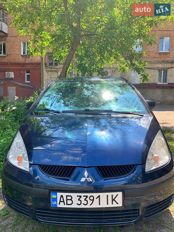 Хетчбек Mitsubishi Colt 2005 в Жмеринці