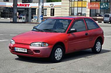 Хэтчбек Mitsubishi Colt 1993 в 