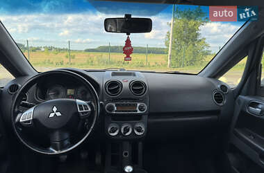 Хэтчбек Mitsubishi Colt 2010 в 