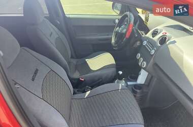 Хэтчбек Mitsubishi Colt 2006 в Буче