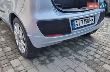 Хэтчбек Mitsubishi Colt 2006 в 