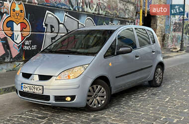 Хэтчбек Mitsubishi Colt 2005 в 
