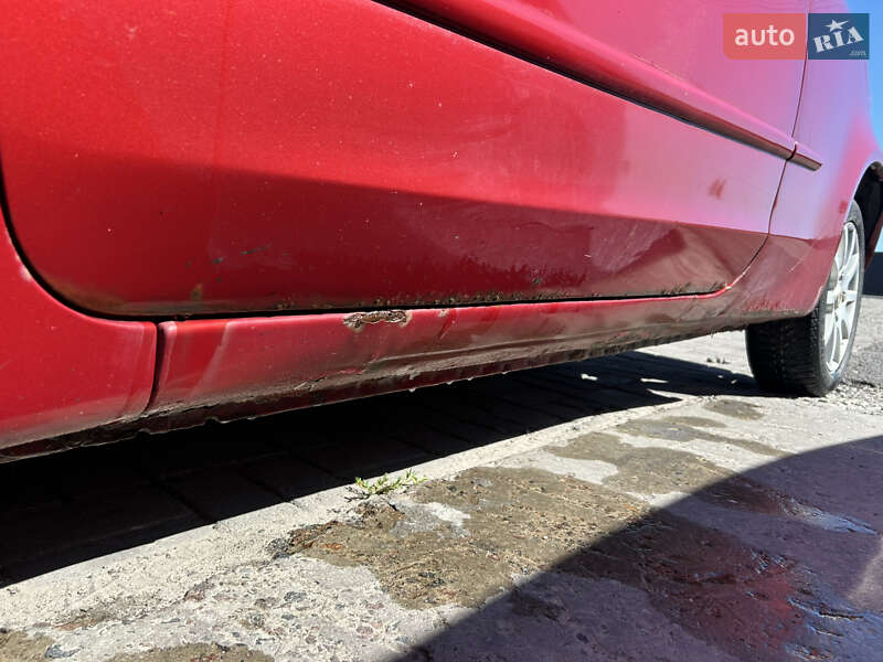 Хетчбек Mitsubishi Colt 2008 в Львові