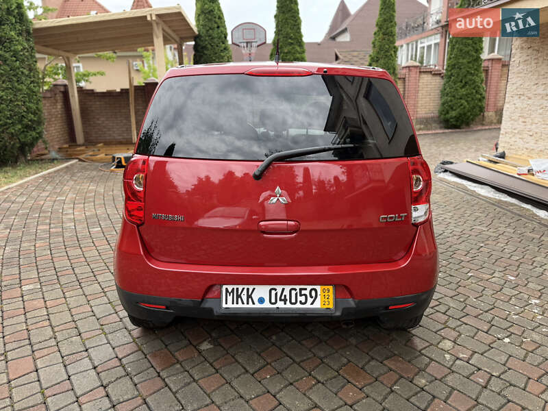 Хэтчбек Mitsubishi Colt 2009 в Черновцах