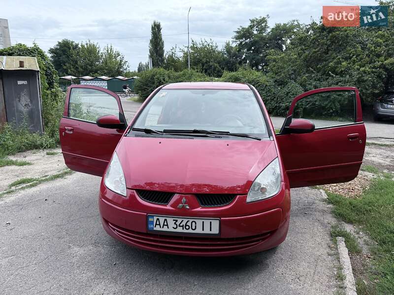 Mitsubishi Colt 2006