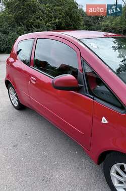 Хэтчбек Mitsubishi Colt 2006 в 