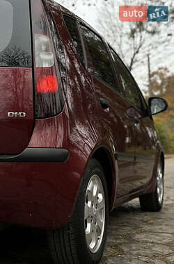 Хэтчбек Mitsubishi Colt 2005 в 