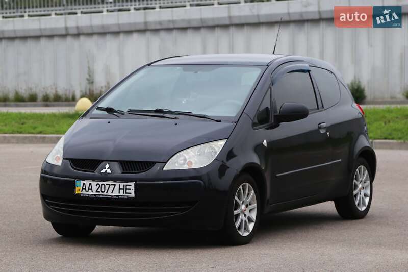 Хэтчбек Mitsubishi Colt 2008 в Киеве