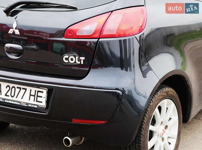 Хэтчбек Mitsubishi Colt 2008 в Киеве