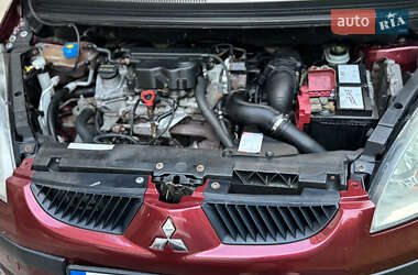 Хэтчбек Mitsubishi Colt 2005 в 