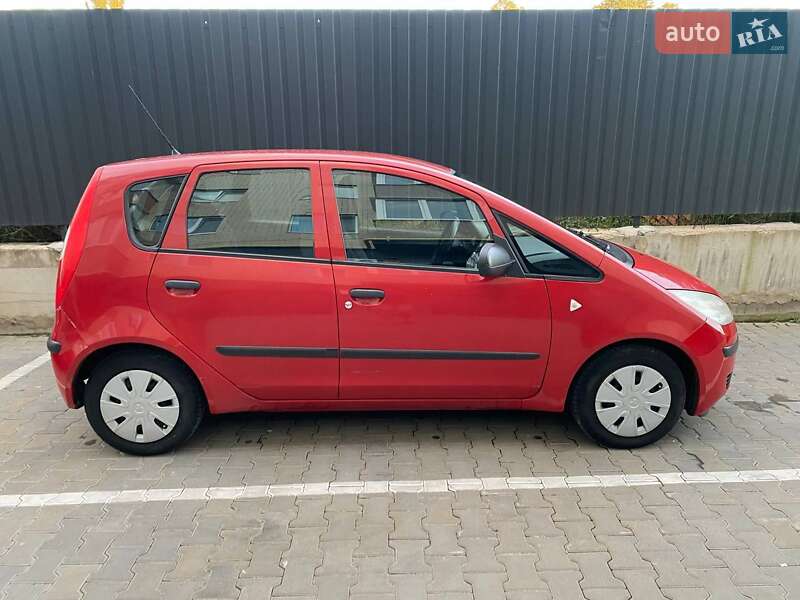 Mitsubishi Colt 2006