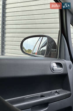 Хэтчбек Mitsubishi Colt 2009 в 
