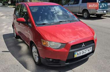 Хэтчбек Mitsubishi Colt 2009 в 