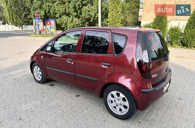 Хэтчбек Mitsubishi Colt 2005 в 