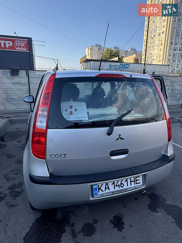 Хэтчбек Mitsubishi Colt 2006 в Киеве фото 4 Хэтчбек Mitsubishi Colt 2006 в Киеве