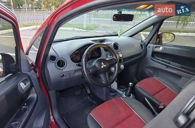 Хэтчбек Mitsubishi Colt 2008 в 