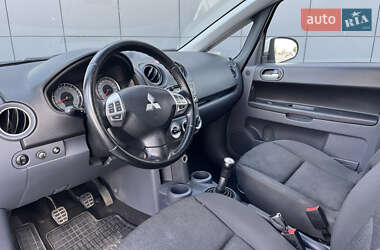 Хэтчбек Mitsubishi Colt 2012 в 