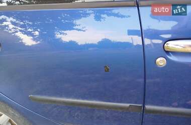 Хэтчбек Mitsubishi Colt 2008 в 