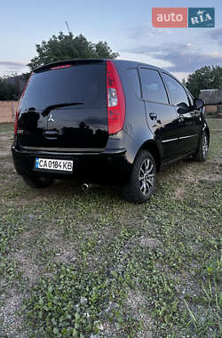 Хэтчбек Mitsubishi Colt 2007 в 