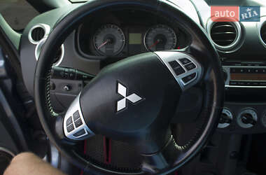Хэтчбек Mitsubishi Colt 2008 в 