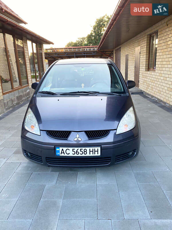 Хэтчбек Mitsubishi Colt 2006 в Луцке