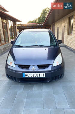 Хэтчбек Mitsubishi Colt 2006 в 