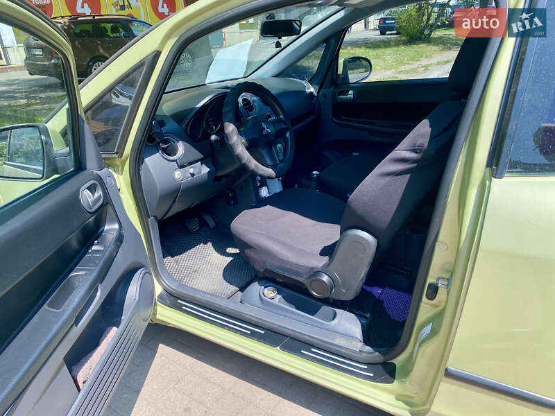 Хэтчбек Mitsubishi Colt 2006 в Ивано-Франковске