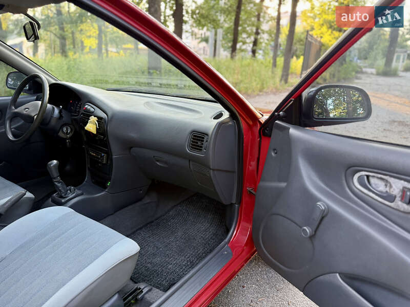 Хетчбек Mitsubishi Colt 1993 в Харкові