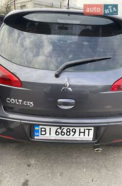Хэтчбек Mitsubishi Colt 2006 в 