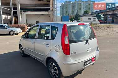 Хэтчбек Mitsubishi Colt 2007 в 