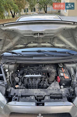 Хэтчбек Mitsubishi Colt 2008 в 