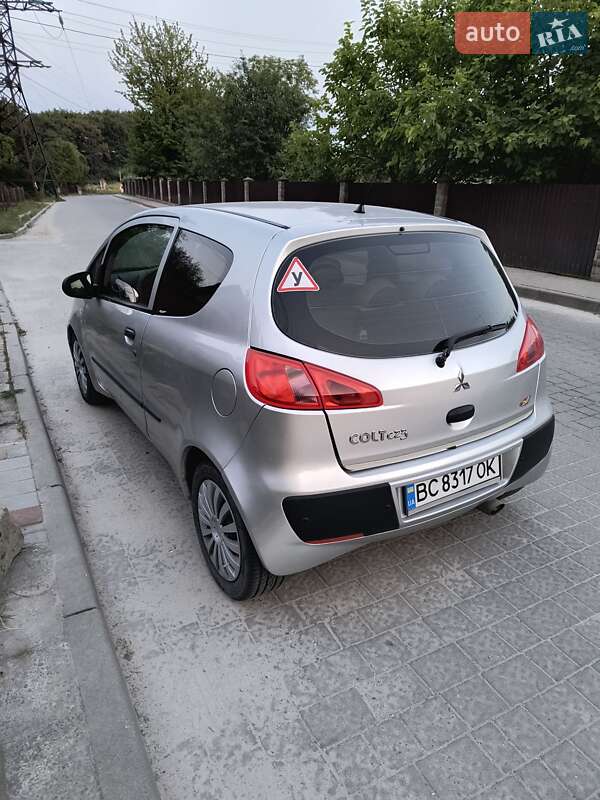 Хэтчбек Mitsubishi Colt 2005 в Львове