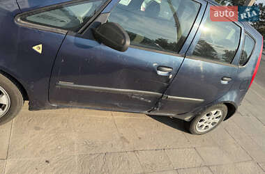 Хэтчбек Mitsubishi Colt 2006 в 